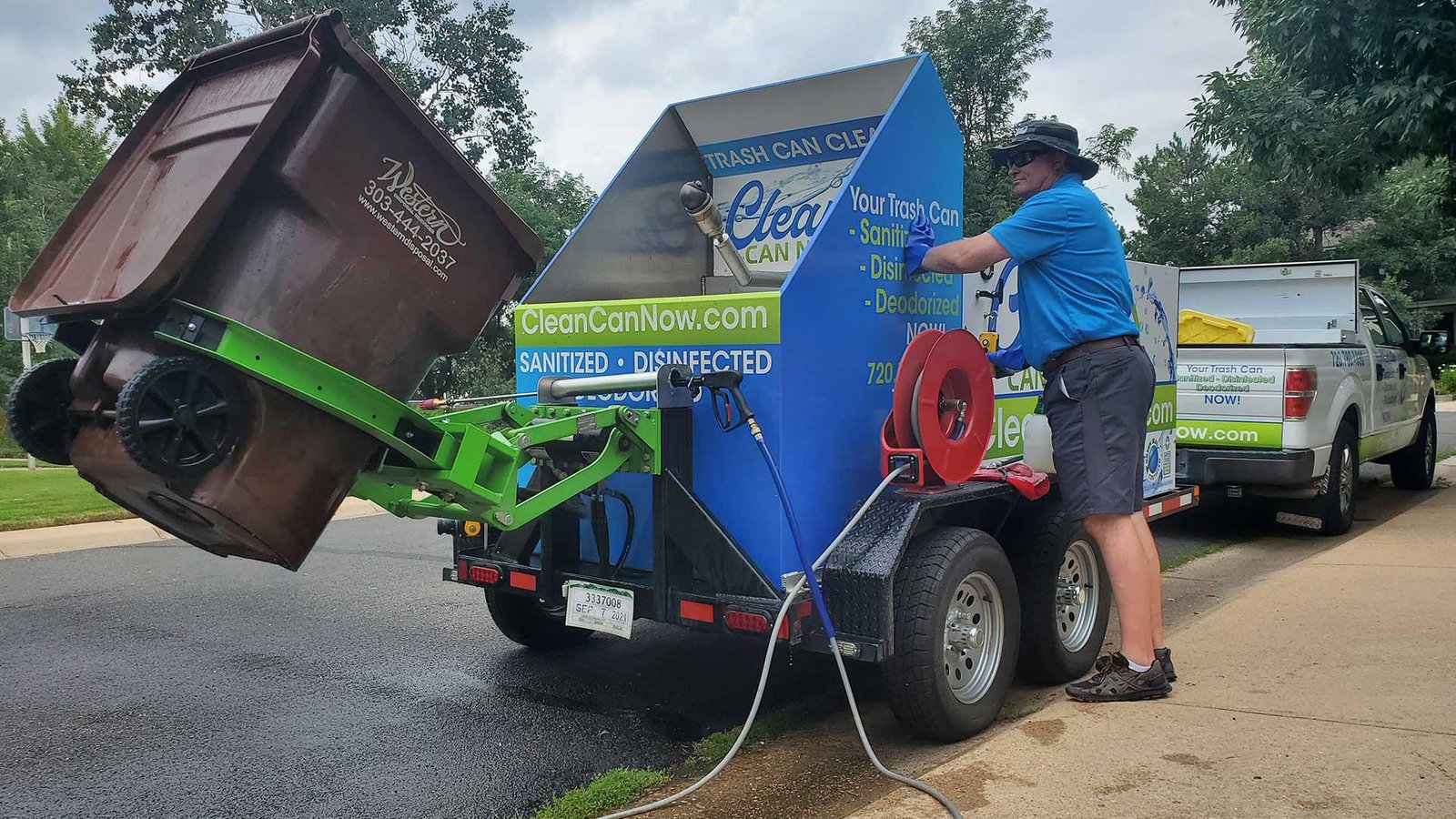 Trash Can Cleaning Service